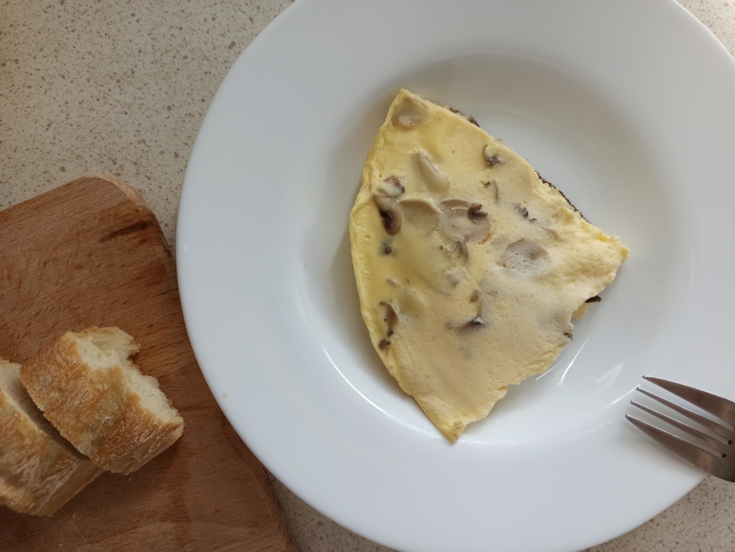 Омлет с шампиньонами