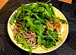 Куриная грудка с зеленым салатом